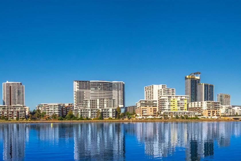 Apartment Waterfront Views Modern 3-bed Apt In Rhodes *